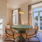 187 - Urban Hideaway - Sunny & Apartment Lisbon