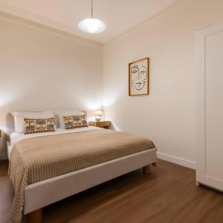 187 - Urban Hideaway - Sunny & Apartament *