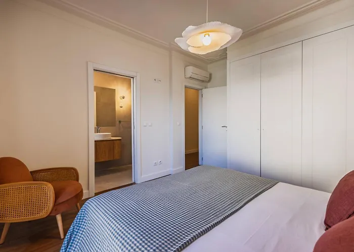 187 - Urban Hideaway - Sunny & Apartament *