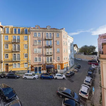187 - Urban Hideaway - Sunny & Lisboa